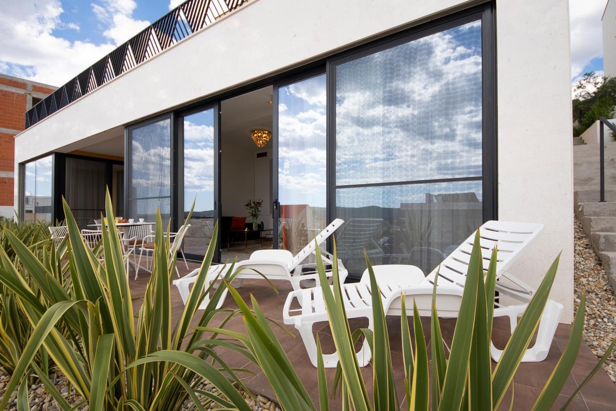 שיבניק Mediterana Art Deco Resort (Adults Only) מראה חיצוני תמונה
