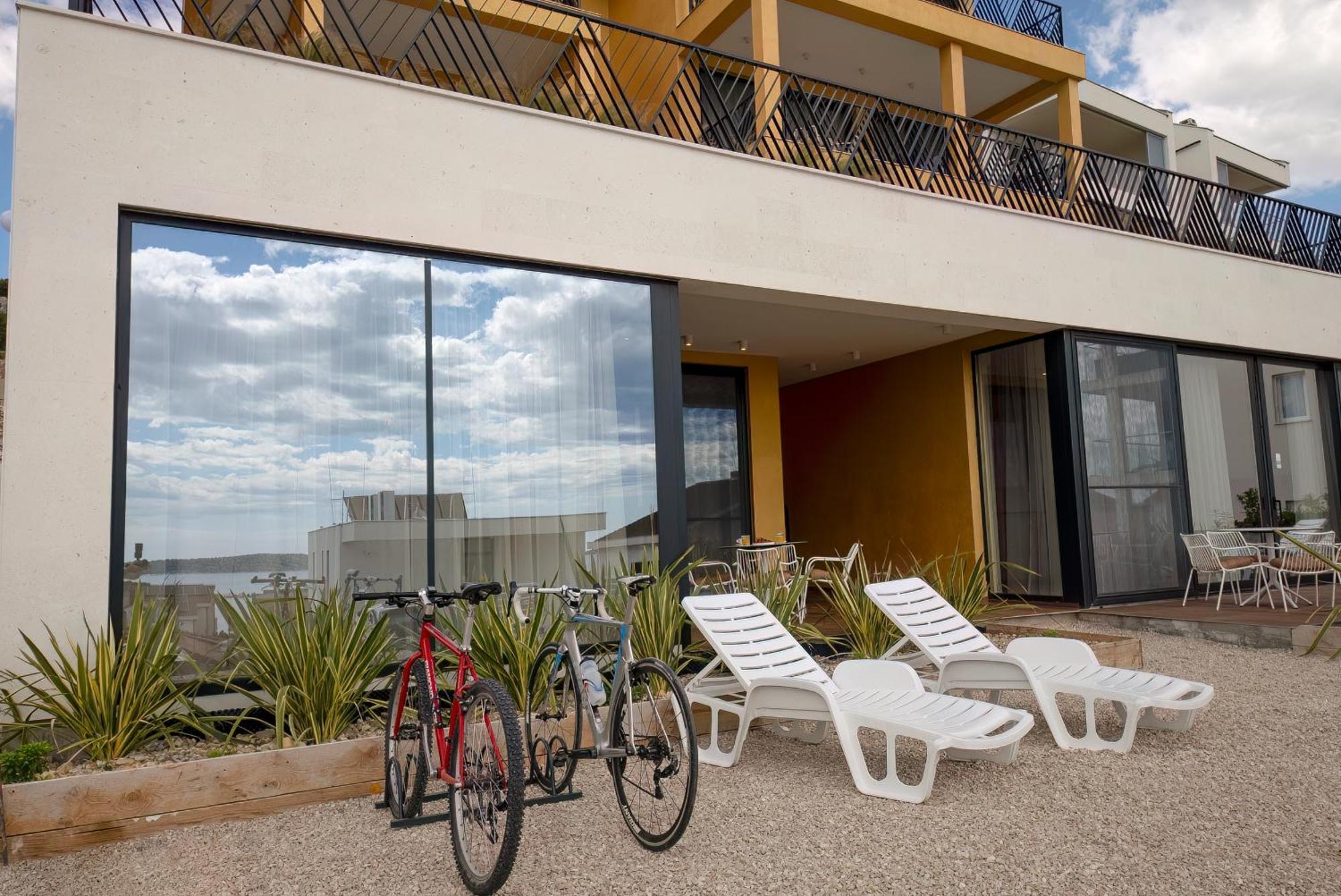 שיבניק Mediterana Art Deco Resort (Adults Only) מראה חיצוני תמונה