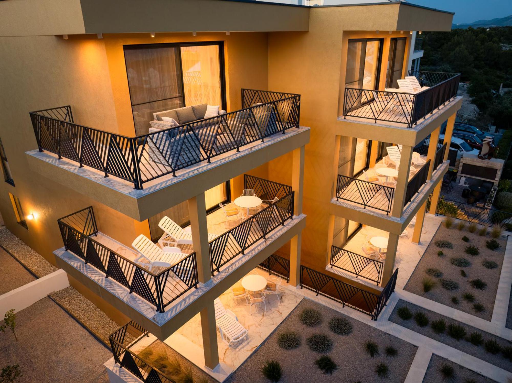 שיבניק Mediterana Art Deco Resort (Adults Only) מראה חיצוני תמונה